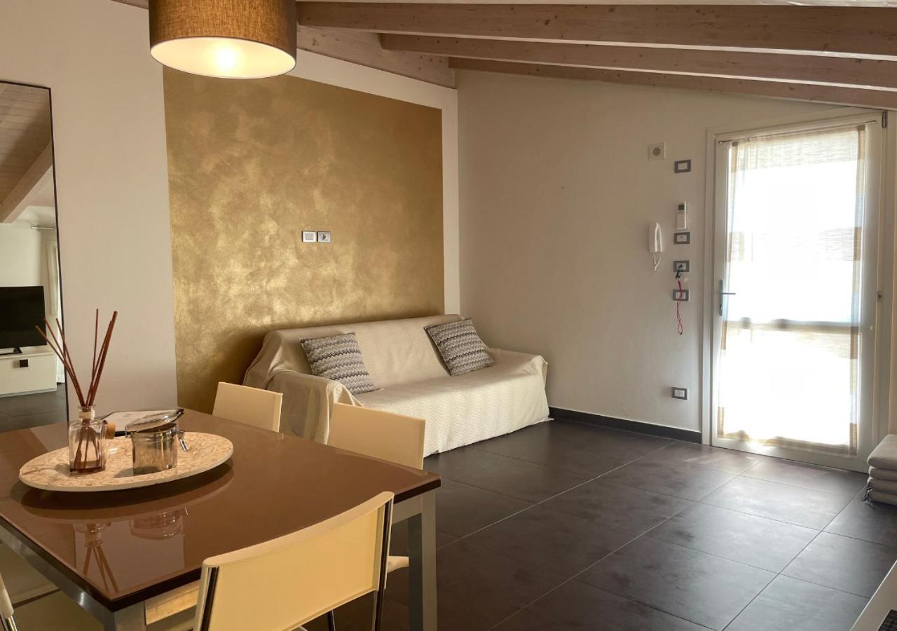Residence Del Lago Дезенцано-дель-Гарда Экстерьер фото