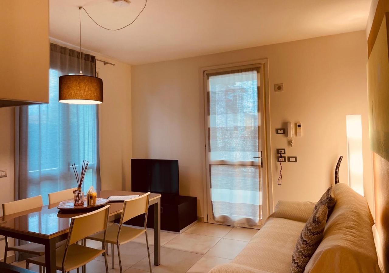 Residence Del Lago Дезенцано-дель-Гарда Экстерьер фото